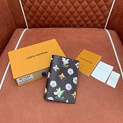 Colestore Louis Vuitton Passport Cover Monogram Flowers Brown M27548 10 x 14 x 2.5 cm  - 1