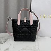 Colestore Dior Small Dior Toujours Vertical Tote Bag Rose Soupir and Black Macrocannage Calfskin 18.5x18.5x12cm - 2