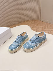 Colestore Dior Saltwind Sneaker Bleu Ciel Dior Oblique Embroidered Cotton and White Lace - 4