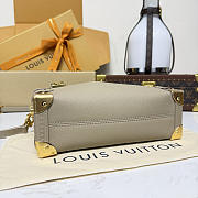 Colestore Louis Vuitton Side Trunk PM Chalk Grained calf leather 19 x 12.5 x 7.5 cm - 5