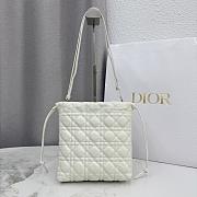 Colestore Dior Adiorable Mini Bucket Bag Latte Cannage Lambskin 20 x 22 x 5.5 cm - 2