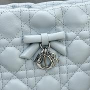 Colestore Dior Adiorable Mini Bucket Bag Ice Blue Cannage Lambskin 20 x 22 x 5.5 cm - 4