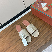 Colestore  Loro Piana Summer Charms Sandal Crocodile Leather Beige - 3