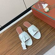 Colestore  Loro Piana Summer Charms Sandal Crocodile Leather White - 2