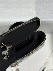 Colestore Chanel Top Handle Long Vanity Case with Chain Black Shiny Lambskin Aged Gold Hardware 17x19.5x5cm - 5