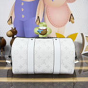 Colestore Louis Vuitton City Keepall Taigarama Optic White 27.5 x 16.5 x 15 cm - 5