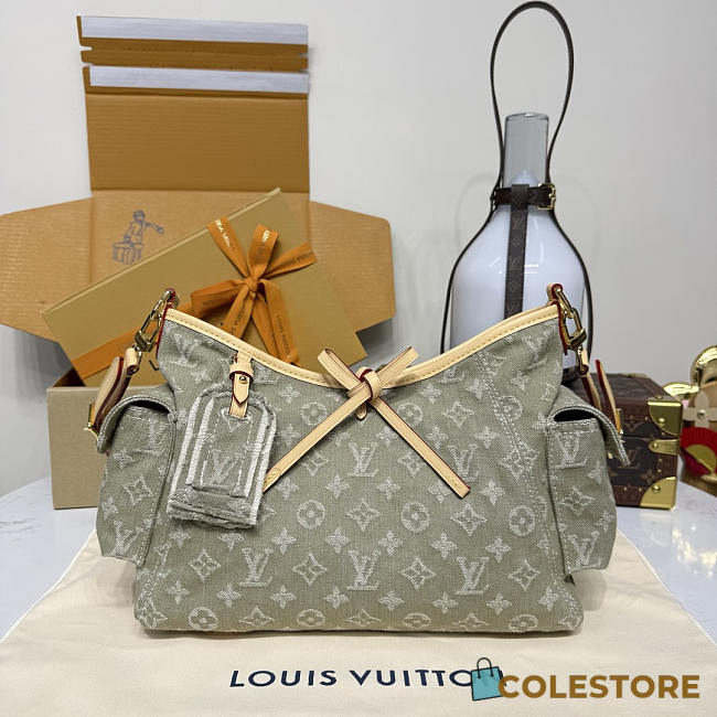 Colestore  Louis Vuitton Carryall Cargo PM Monogram Khaki Denim 33.5 x 23 x 15 cm - 1