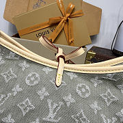 Colestore  Louis Vuitton Carryall Cargo PM Monogram Khaki Denim 33.5 x 23 x 15 cm - 2