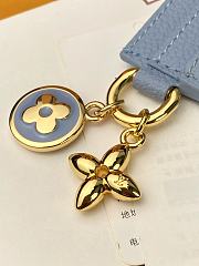 Colestore Louis Vuitton LV Charms Card Holder Grape Blue 10.2 x 7.3 x 0.3 cm - 5