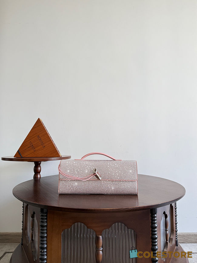 Colestore  Bottega Veneta Women's Andiamo Clutch in Rose 31x13x3cm - 1