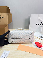Colestore  Coach Medium City Tote Bag In Signature Canvas Sky Blue 22x20cm - 4