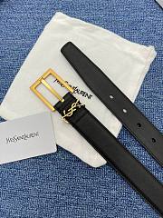 Colestore YSL  Saint Laurent Cassandre Belt in smooth leather in Black - 2