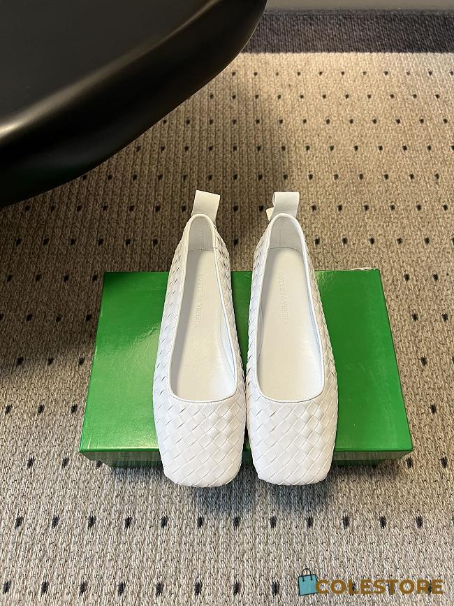 Colestore Bottega Veneta Charlotte ballet flats White - 1