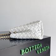 Colestore Bottega Veneta Small Andiamo Chain White 20x25x10cm - 6