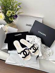 Colestore Chanel Sandals Sheepskin  White & Black - 4