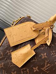 	 Colestore Louis Vuitton Speedy P9 Bandoulière 25 in Ostrich Brown 25x15x15cm - 6