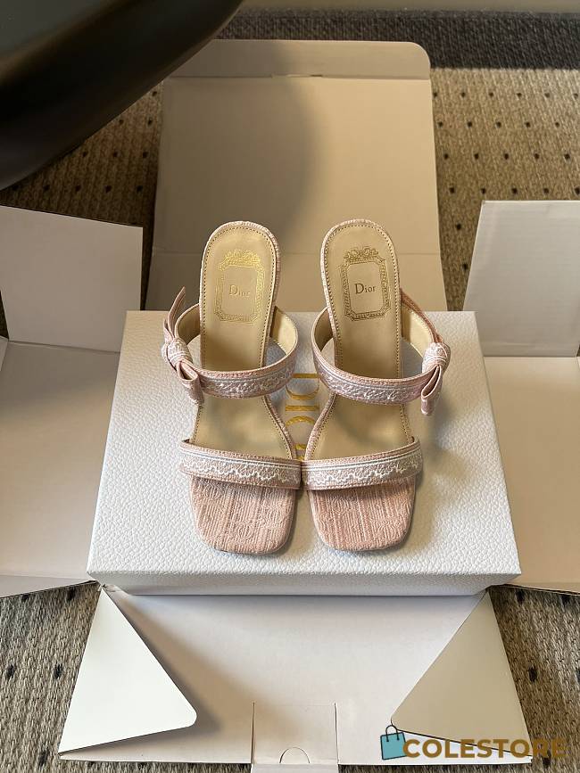 Colestore Dior Dway Heeled Sandal Soupir Pink Dior Oblique Embroidered Cotton and White Lace  - 1