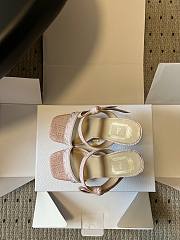 Colestore Dior Dway Heeled Sandal Soupir Pink Dior Oblique Embroidered Cotton and White Lace  - 4