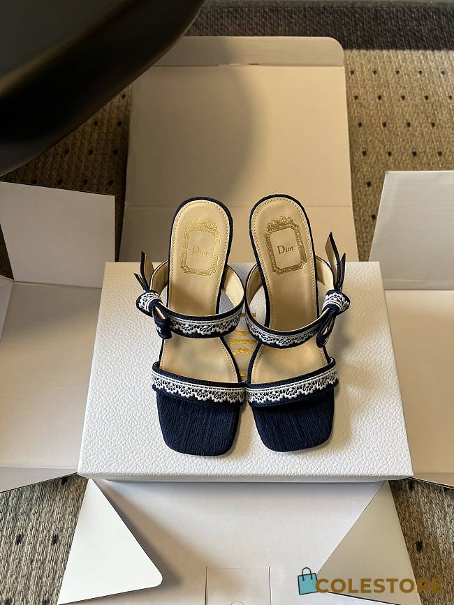 Colestore Dior Dway Heeled Sandal Blue Dior Oblique Embroidered Cotton and White Lace - 1