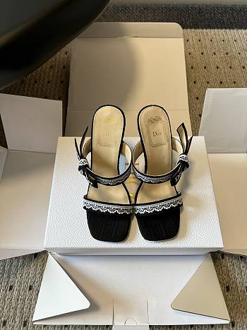 Colestore Dior Dway Heeled Sandal Black Dior Oblique Embroidered Cotton and White Lace 