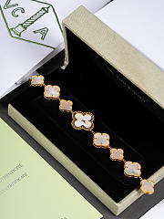 Colestore Van Cleef & Arpels Alhambra Small Model Watch - 4