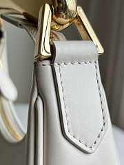 	 Colestore Tom Ford Bianca Mini Hobo Bag in White 23x22x8cm - 3
