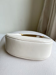	 Colestore Tom Ford Bianca Mini Hobo Bag in White 23x22x8cm - 2