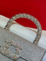 Colestore  Roger Vivier Jewel Efflorescence Mini Bag in glitter Silver 19 x 13 x 4 cm - 5