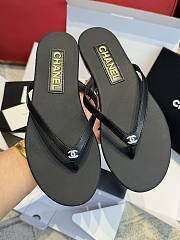 Colestore Chanel Black Leather Flip Flops - 4