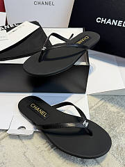 Colestore Chanel Black Leather Flip Flops - 2