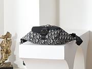 Colestore Dior Saddle Belt Bag Beige and Black Dior Oblique Jacquard with Black Grained Calfskin 39 x 17 x 10.5 cm - 6