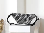 Colestore Dior 8 Belt Bag Beige and Black Dior Oblique Jacquard with Black Grained Calfskin 39 x 17 x 10.5 cm - 4