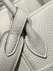 Colestore Hermes Lindy 26 bag in Gris Pale Verso Taurillon Clemence leather 26x18x14cm - 4