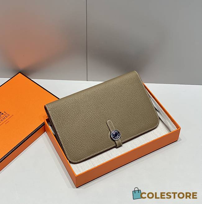 	 Colestore Hermes Dogon Duo wallet in Etoupe Togo calfskin 20.1x12.5x0.4cm - 1