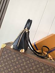 Colestore Louis Vuitton Alma Trunk BB Black M29445 22 x 19 x 11 cm - 3