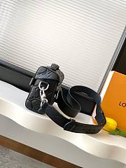 Colestore Louis Vuitton Soul Trunk Ultra Black Taurillon Monogram M13871 19 x 15 x 7 cm - 6
