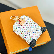 Colestore Louis vuitton LV x TM Horizon Airpod Case Bag Charm White 8×6×3cm - 3