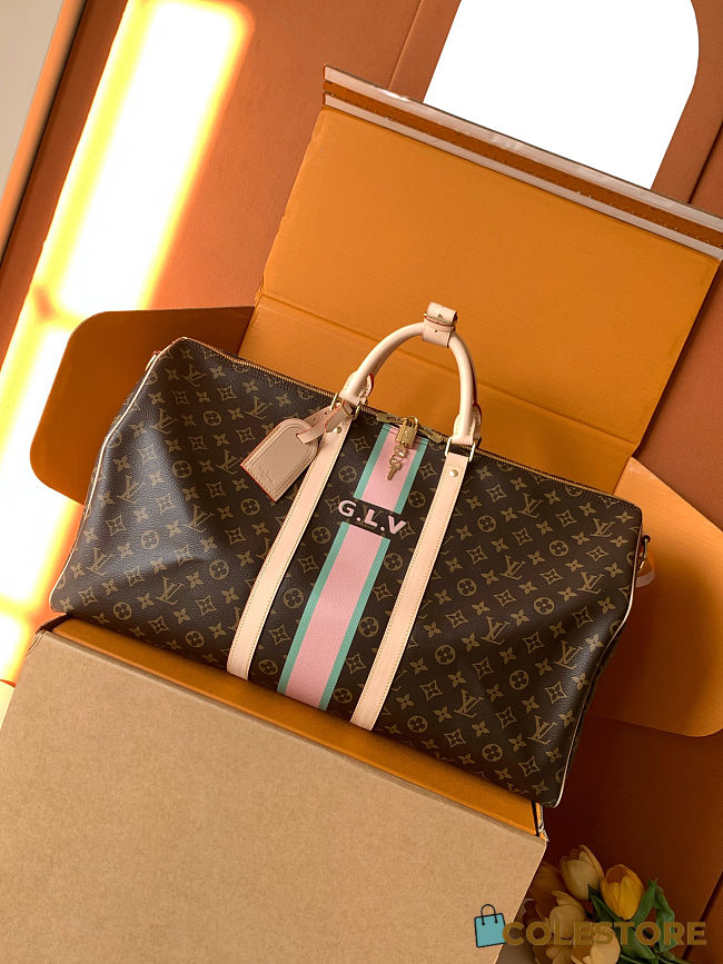 Colestore Louis Vuitton Keepall Bandoulière 55 Mon Monogram Light Pink, Light Green 55 x 31 x 26 cm - 1