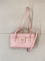 Colestore Chanel Long Vanity with Leather Strap   Grained Shiny Calfskin & Gold-Tone Metal Light Pink  9.5 x 17 x 8cm - 2