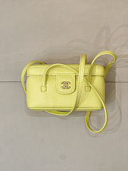 Colestore Chanel Long Vanity with Leather Strap   Grained Shiny Calfskin & Gold-Tone Metal Yellow  9.5 x 17 x 8cm - 5
