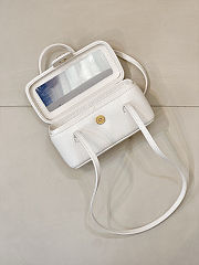 Colestore Chanel Long Vanity with Leather Strap   Grained Shiny Calfskin & Gold-Tone Metal White  9.5 x 17 x 8cm - 4