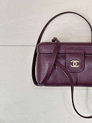 Colestore Chanel Long Vanity with Leather Strap   Grained Shiny Calfskin & Gold-Tone Metal Burgundy  9.5 x 17 x 8cm - 3