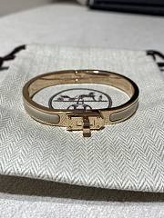 Colestore Hermes Mini Clic Kelly Bracelet Yellow Gold Marron Glacé - 6