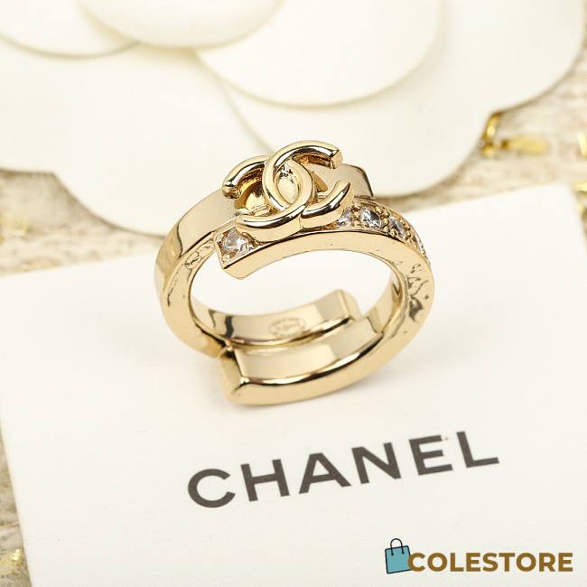 Colestore Chanel  CC Crystal Overlap Ring - 1