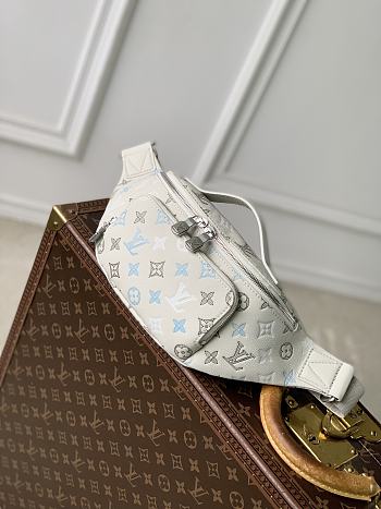 Colestore  Louis Vuitton Rush Bumbag Monogram Shadow Ecru White 30 x 15 x 8 cm
