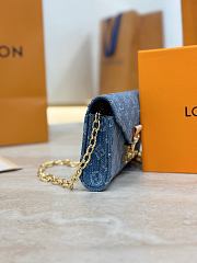 Colestore Louis Vuitton Pouch Metis Belt Monogram Denim M4622Z 13.5 x 8 cm - 6