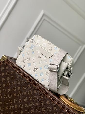 Colestore  Louis Vuitton Trio Messenger Bag Monogram Shadow White 25 x 18.5 x 7 cm