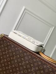 Colestore  Louis Vuitton Trio Messenger Bag Monogram Shadow White 25 x 18.5 x 7 cm - 4