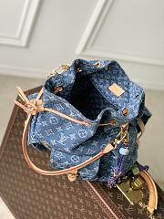 Colestore  Louis Vuitton Montsouris Cargo Backpack Monogram Denim 32 x 30.5 x 16 cm - 6