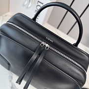 Colestore  Loewe Large Amazona 180 bag in soft calfskin Black 34.5 x 14 x 27 cm - 4